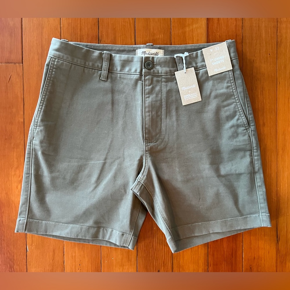 NWT Madewell 7" Chino Shorts: COOLMAX® Edition - Green - 32